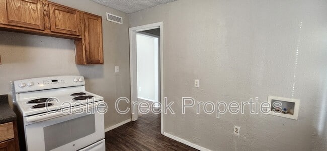 Foto del edificio - 2508 SE 12th St