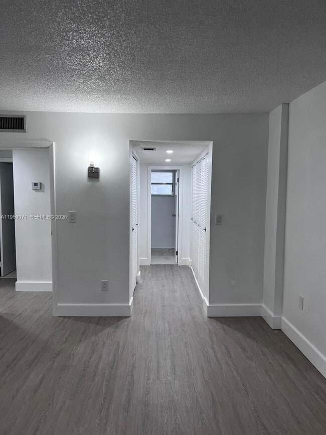 Foto del edificio - 14165 SW 87th St