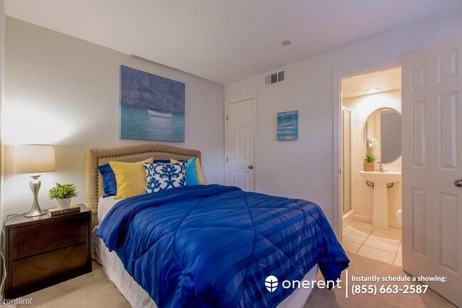 Building Photo - 3 br, 3 bath Townhome - 873 Spirit Walk