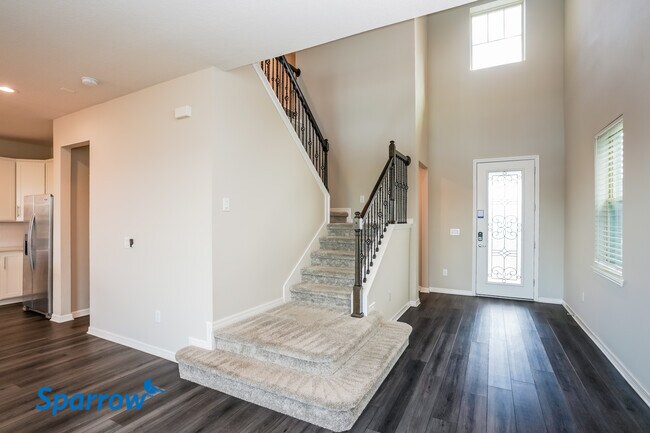 Building Photo - 5122 Levana Street