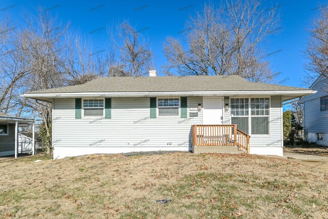 Photo - 217 Mc Alpine Dr House