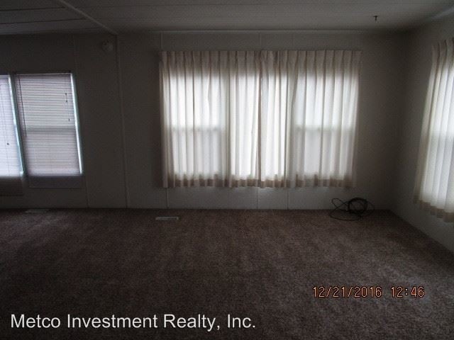 Building Photo - 785 Highway 99 N