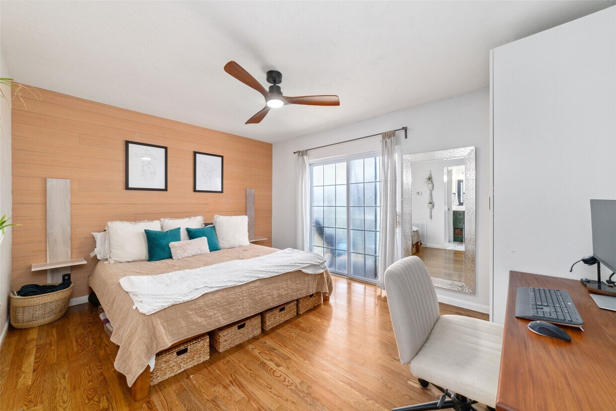 Foto principal - 3400 Timmons Ln