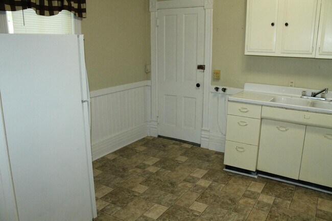 Foto del edificio - 119 Elm St