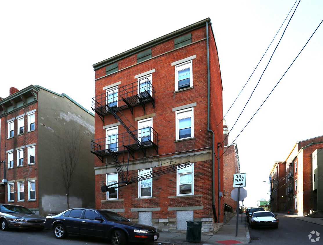 Building Photo - 1210 Spring St