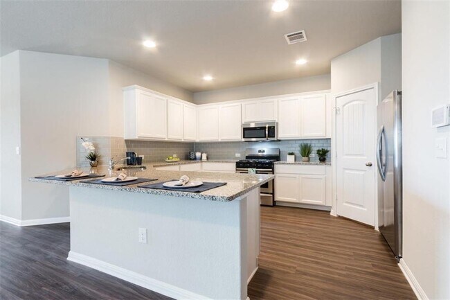 Foto del edificio - 224 Shiner Ln