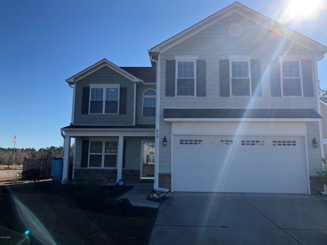 Building Photo - 418 Amaryllis Ln