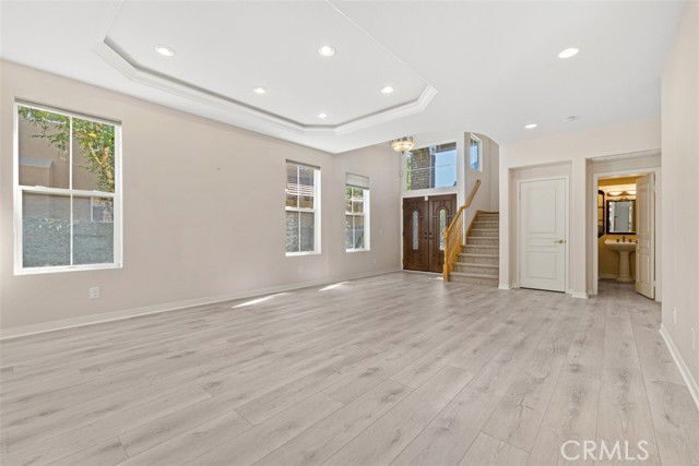 Foto del edificio - 27806 Homestead Rd