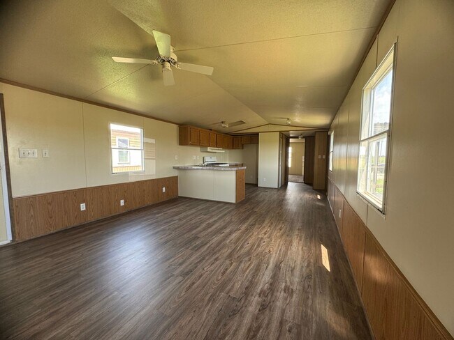 Building Photo - 3809 OK-132