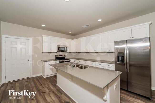 Foto del edificio - 1600 Brookhaven Drive