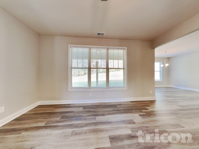 Foto del edificio - 10 Berkmar Way