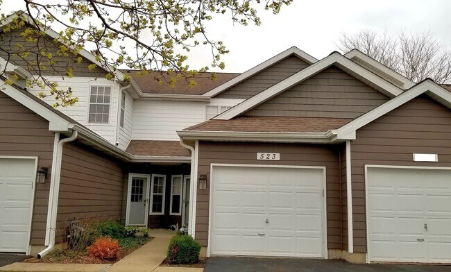 Building Photo - 523 Woodhaven Dr
