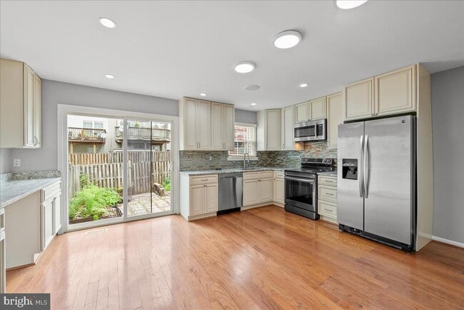 Building Photo - 14505 Skipton Ct