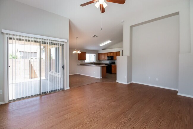 Building Photo - 25549 W Winslow Ave