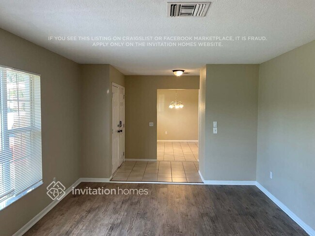 Foto del edificio - 2194 Oak Grove Dr