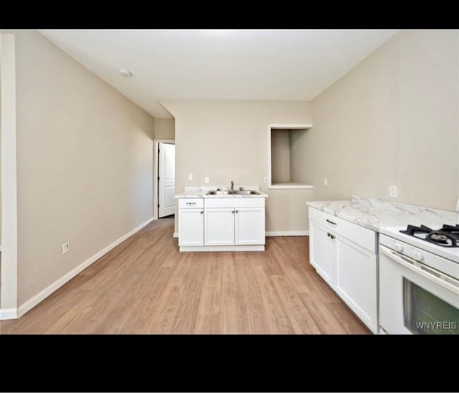 Foto del edificio - 275 Genesee St