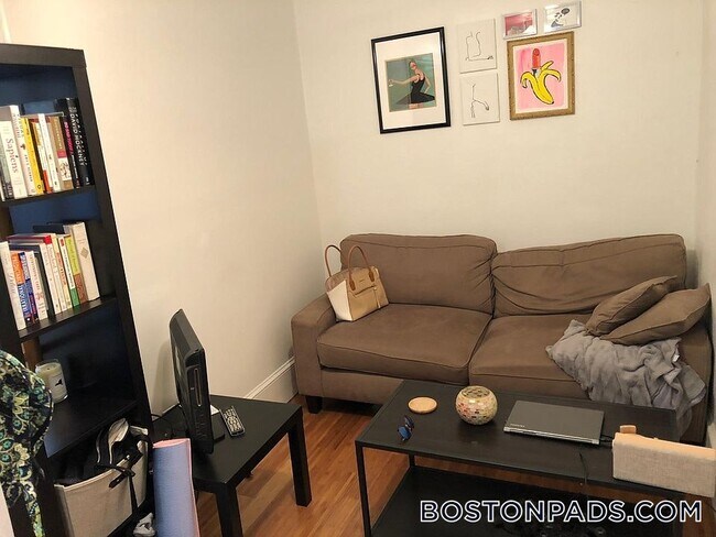 Foto del edificio - 64 Hemenway St