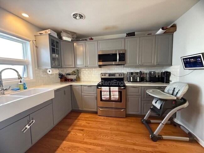 Foto del edificio - 558 Mallard Ln