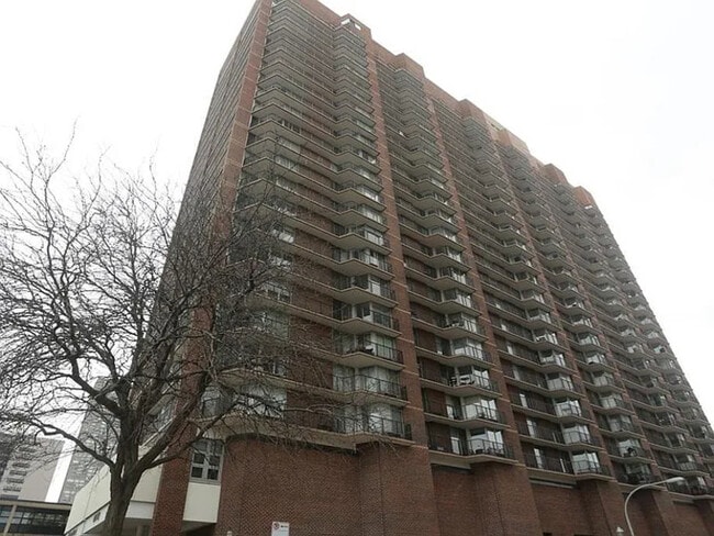 Building Photo - 4170 N Marine Dr