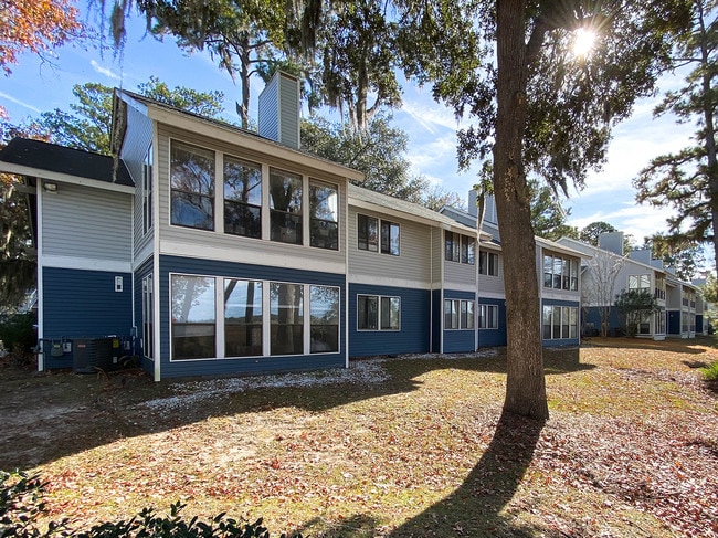 Building Photo - West Wind Landing Apartments & Townhomes