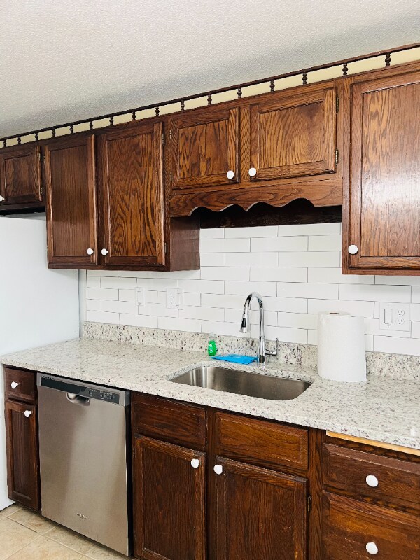 Photo - 12 Cutter St Apartment