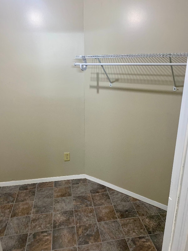 Building Photo - 105 3rd Ave