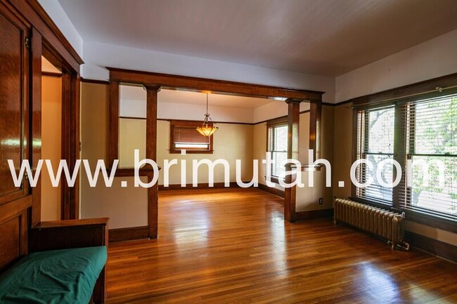 Building Photo - 234 E 100 S