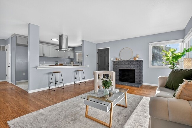 Building Photo - Renovated 3-Bedroom Single Family Home in Pinole Available Now!!!