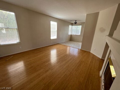 Building Photo - 9572 Aspen Glow Dr
