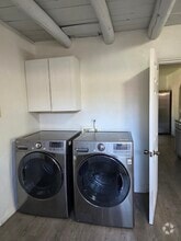 Building Photo - 2-112 Jimenez Romero Rd