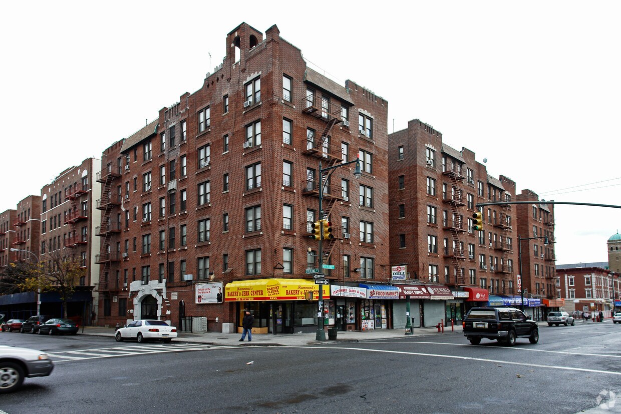 Foto principal - 1033-1051 Nostrand Ave