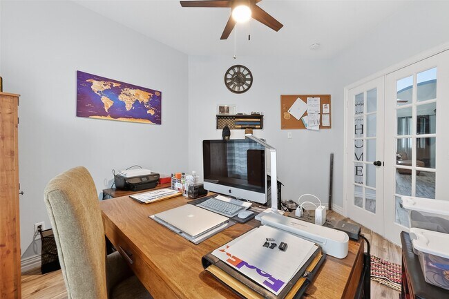 Building Photo - 6730 Oakleaf Trail Ln