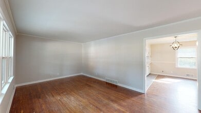 Building Photo - 2601 Glenn St