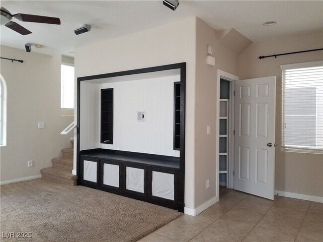 Building Photo - 6447 Oak Savanna Ct