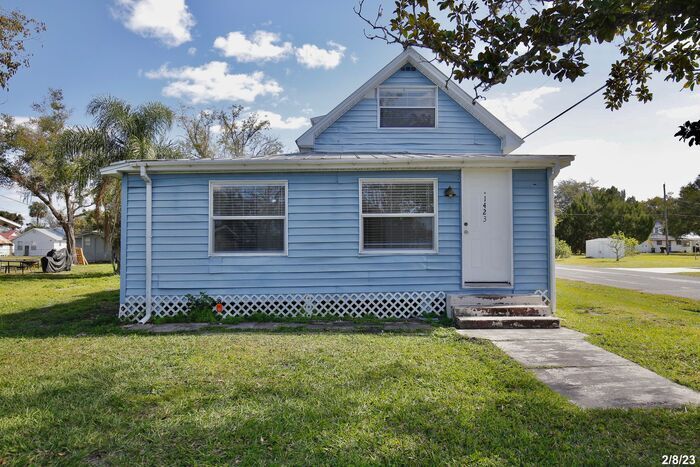 Primary Photo - Cozy 2/1 Spacious Duplex Near East Lake To...