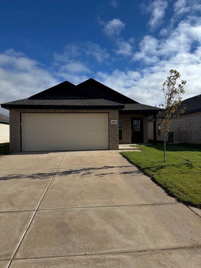 Building Photo - 6801 Pepperdine Dr