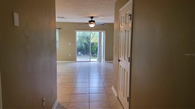 Building Photo - 2805 Cliffe Ct