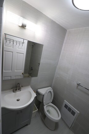 Building Photo - 1308 81 St