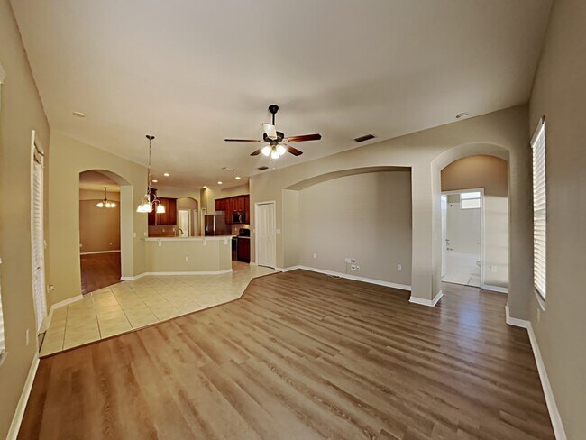 Building Photo - 1036 Millebourne Way