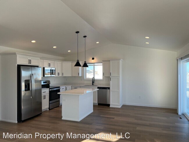 Foto del edificio - 3 br, 2.5 bath House - 6880 Joseph St