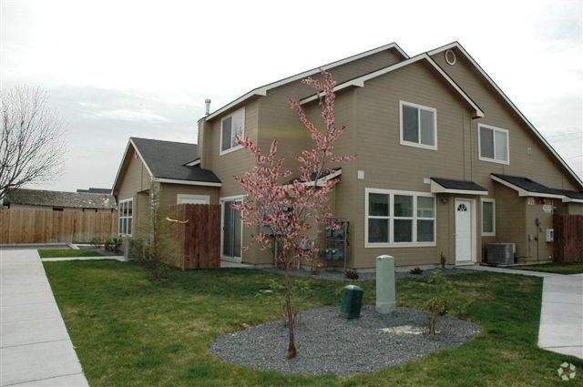 Building Photo - 3912 Washington Ave