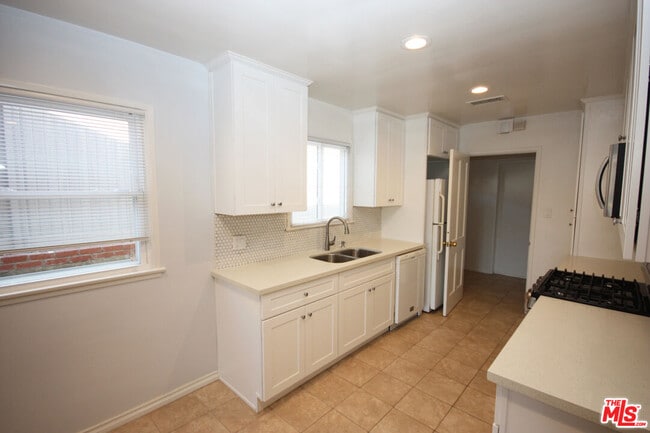 Building Photo - 2766 Dunleer Pl
