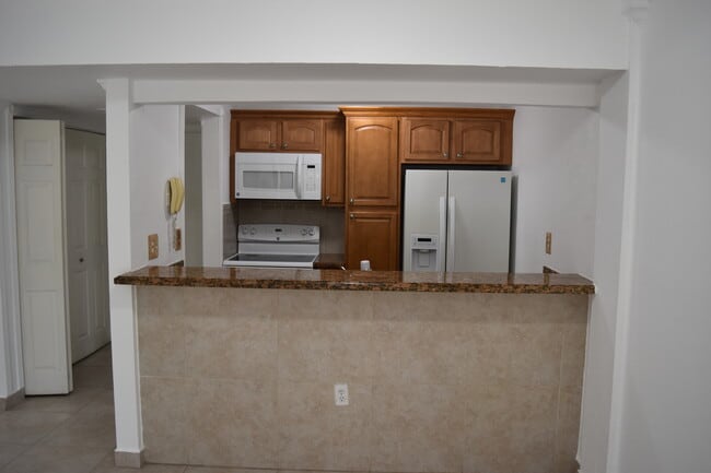 Building Photo - 8002 SW 149th Ave