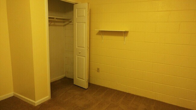 Foto del edificio - 1 bedroom 1 bath with den