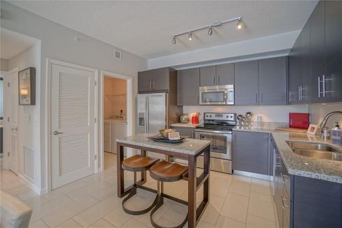 Foto del edificio - 1062 NW 87th Ave