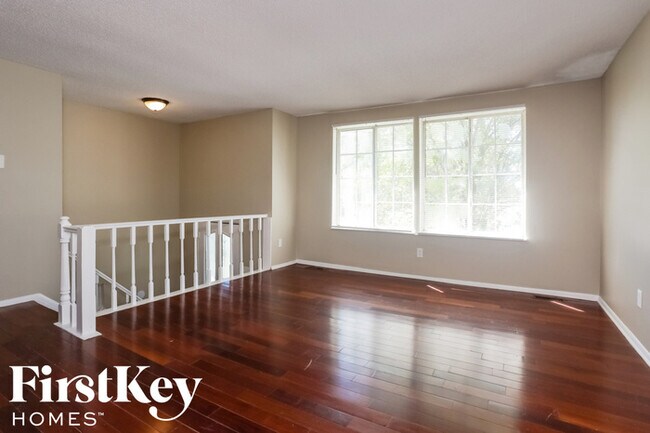 Building Photo - 4321 Castle Heights Dr