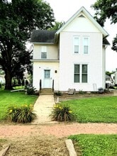 Building Photo - 103 W 1st Ave