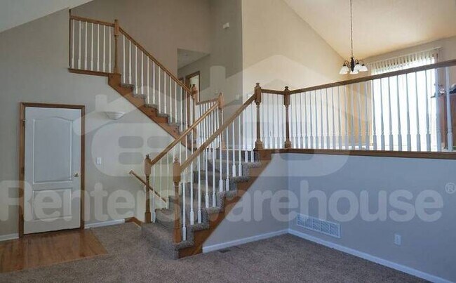 Foto del edificio - 4 Bedroom, 3 Bathroom in Raymore!!  Availa...