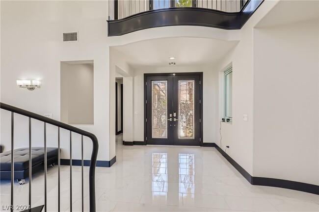 Foto del edificio - 2870 Peaceful Grove St