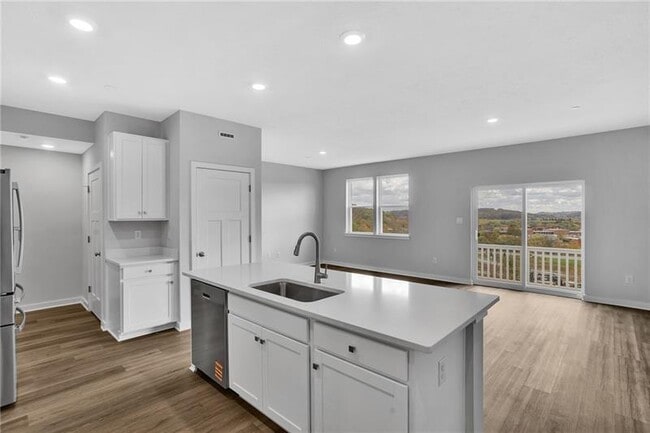 Foto del edificio - 126 Scotland Ln